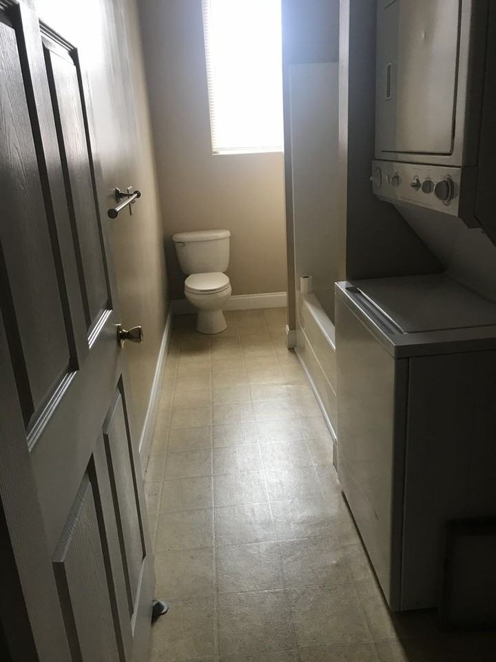 The perfect location for your lifestyle - Photo 3 of 5