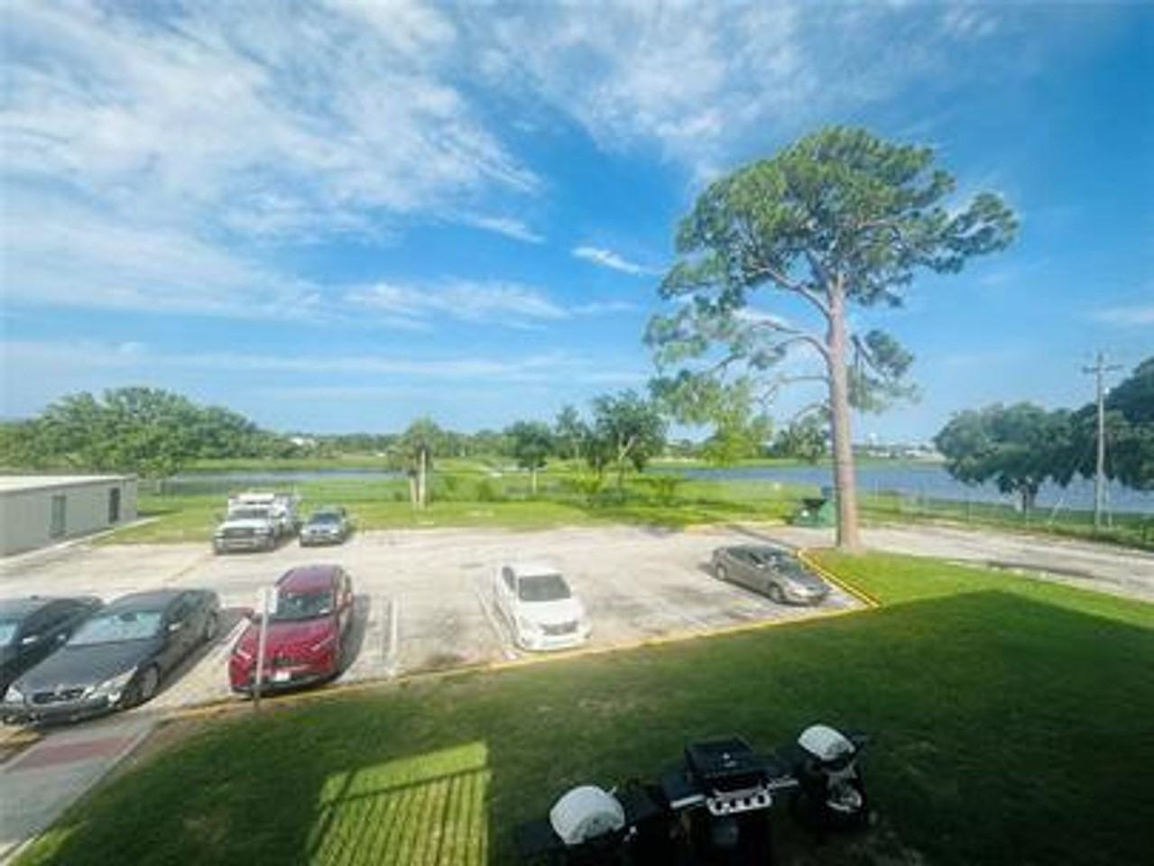 800 N Fiske Blvd - Photo 6 of 13