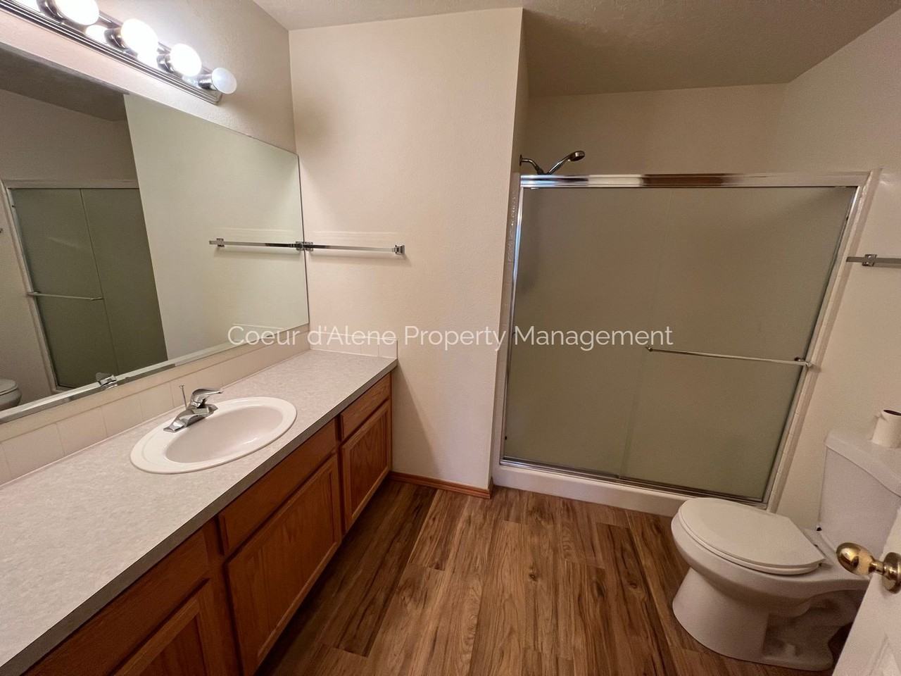 220 S Coho Rd - Photo 7 of 10