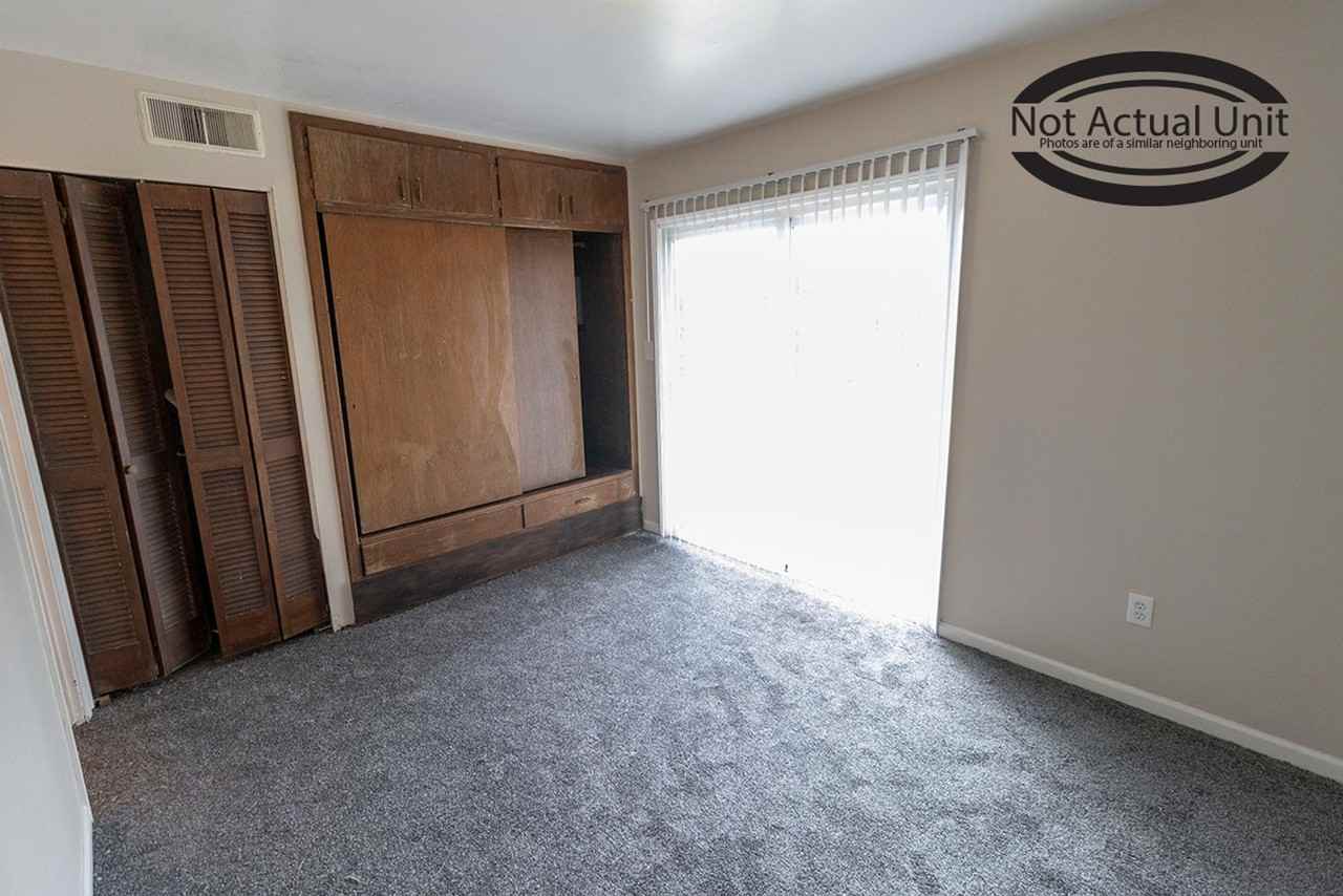 700 W Cunningham Dr #D - Photo 6 of 13