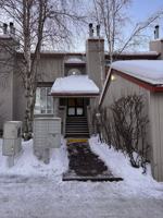 featured image of 9625 Independence Dr