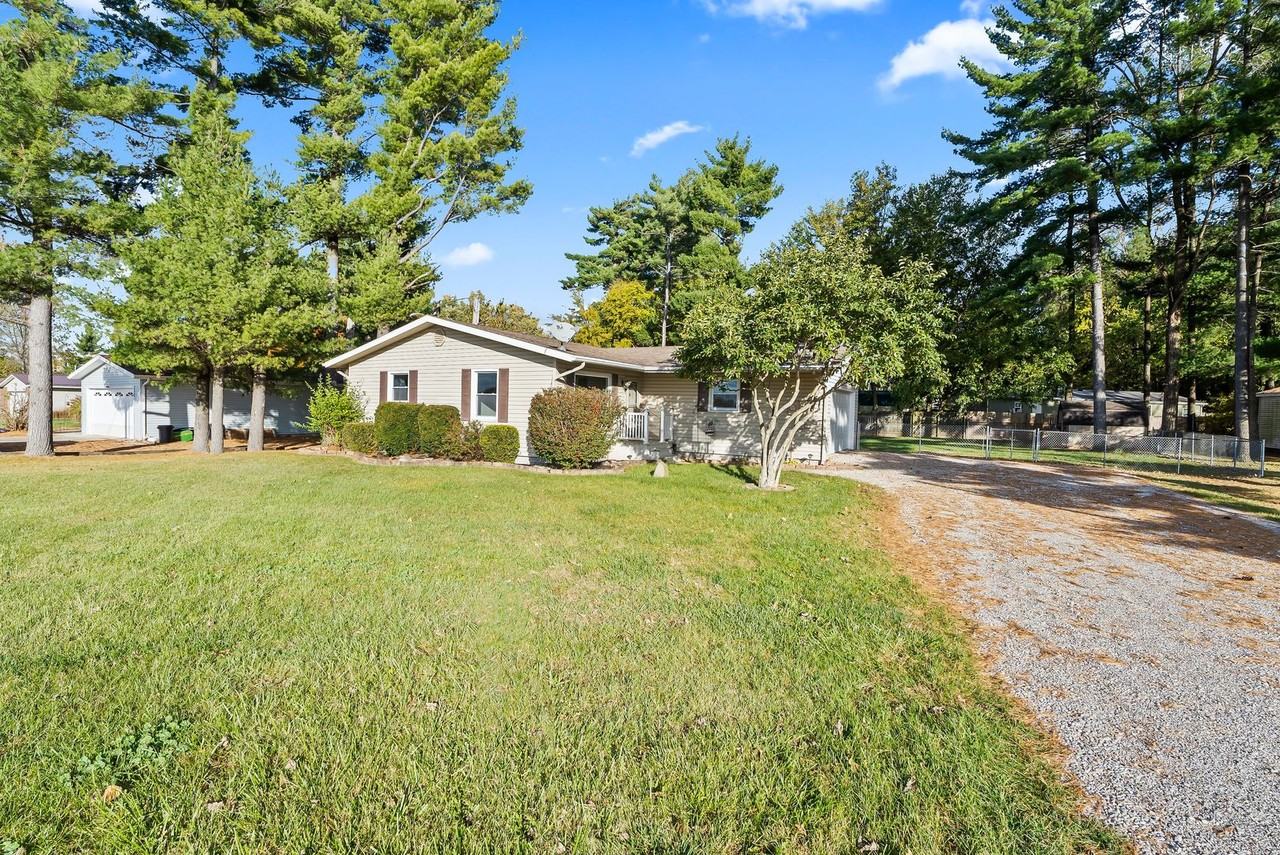 4600 N 250 E - Photo 5 of 26