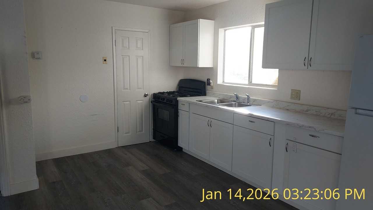 1888 Branstetter Ln - Photo 5 of 12