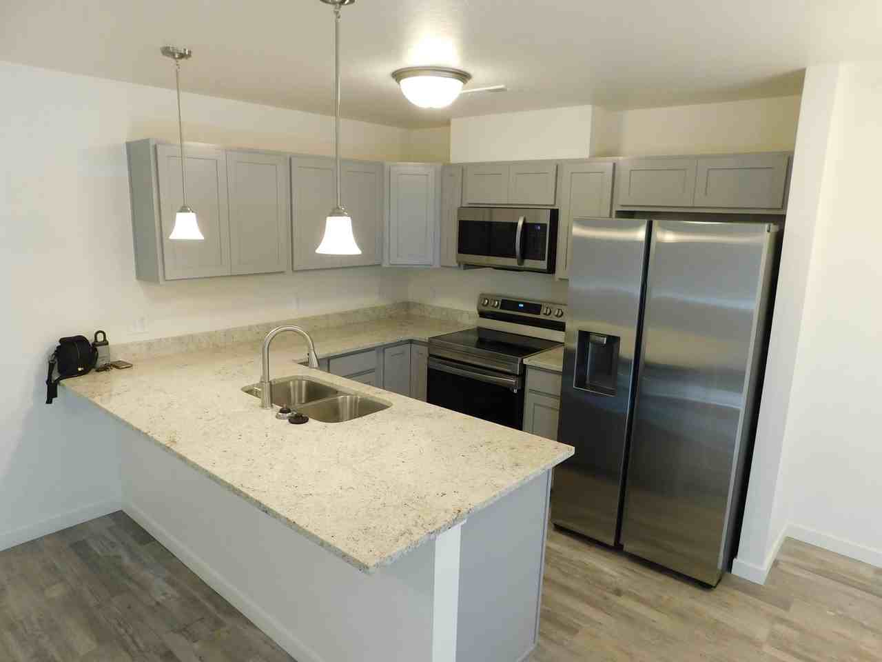 2357 Zion Canyon Ave #B - Photo 6 of 24