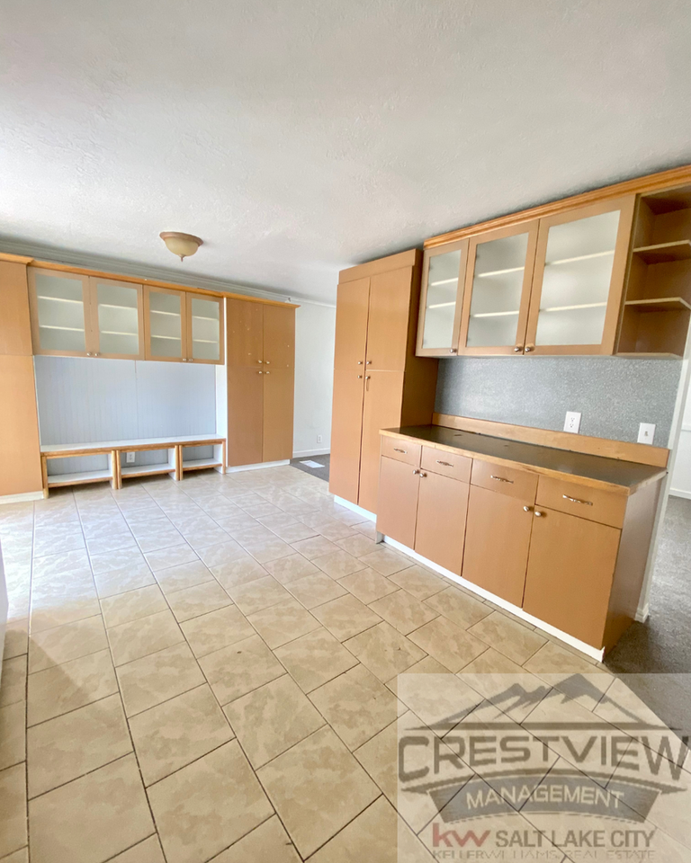 7929 W 3320 S - Photo 4 of 14