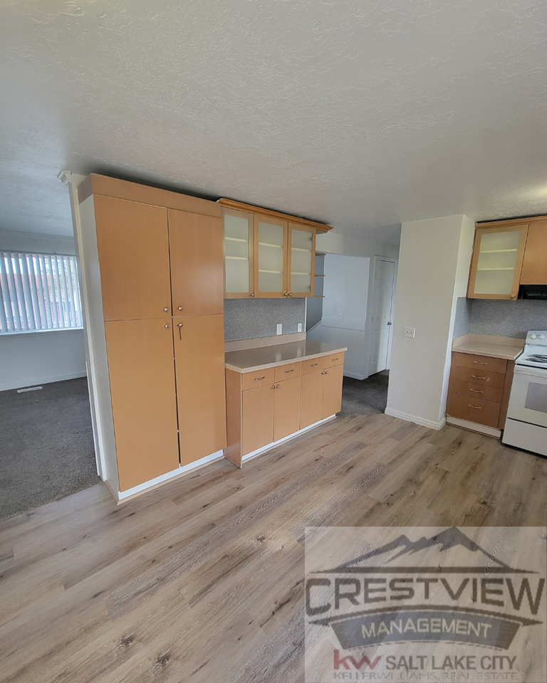 7929 W 3320 S - Photo 6 of 14