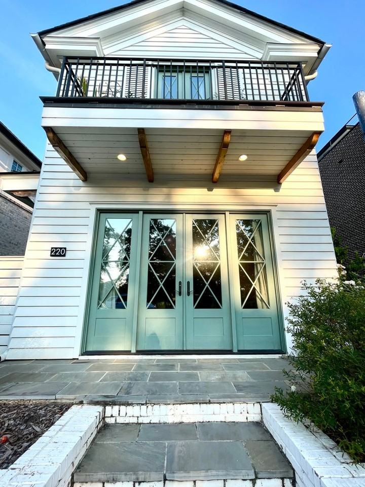 220 Heatherden Ave - Photo 2 of 14