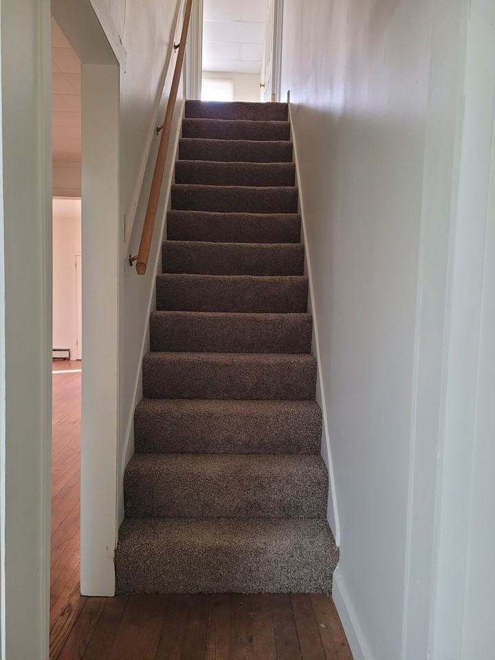 123 E Burd St - Photo 6 of 10