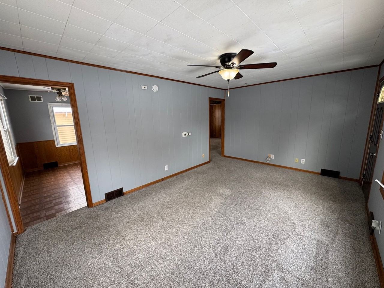 1128 28th St - Photo 3 of 15