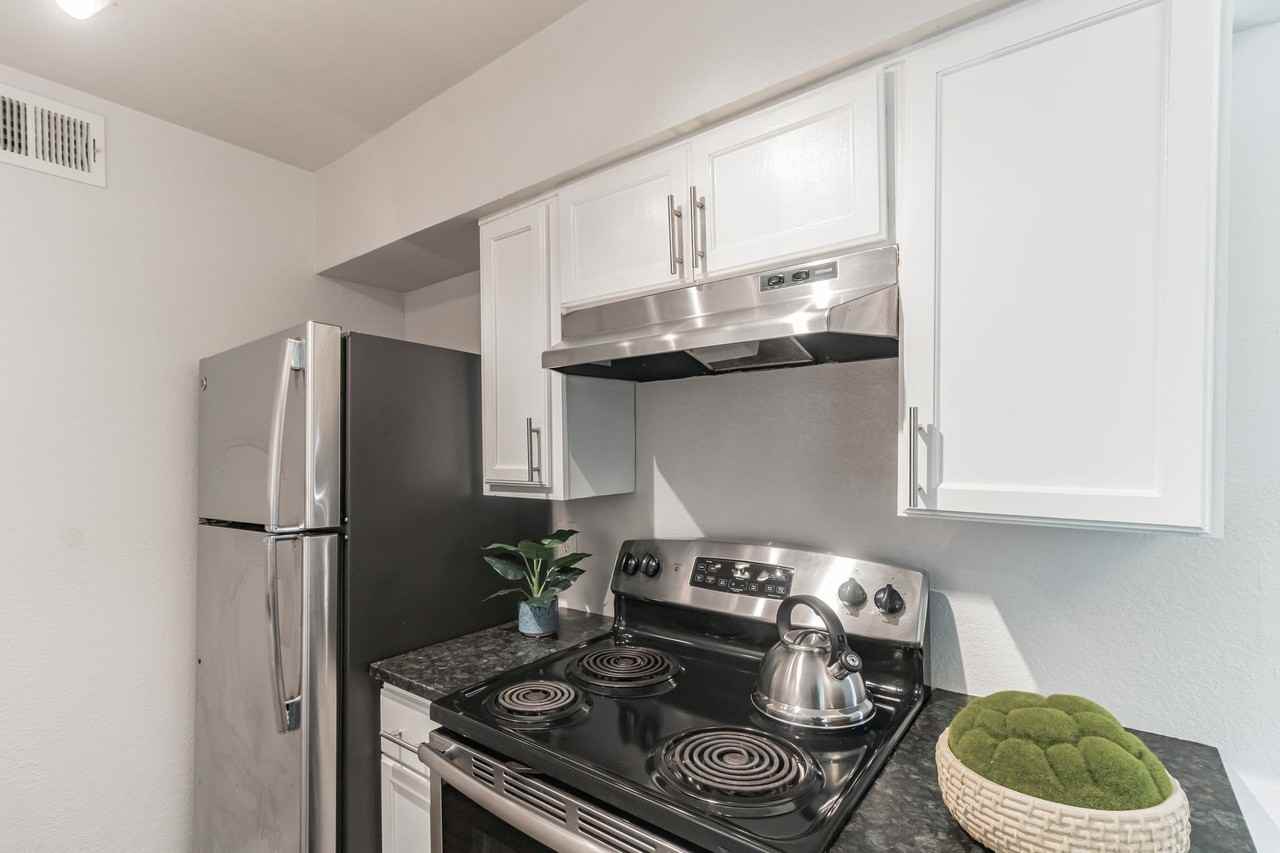 The Addison Apartments - Photo 2 of 28