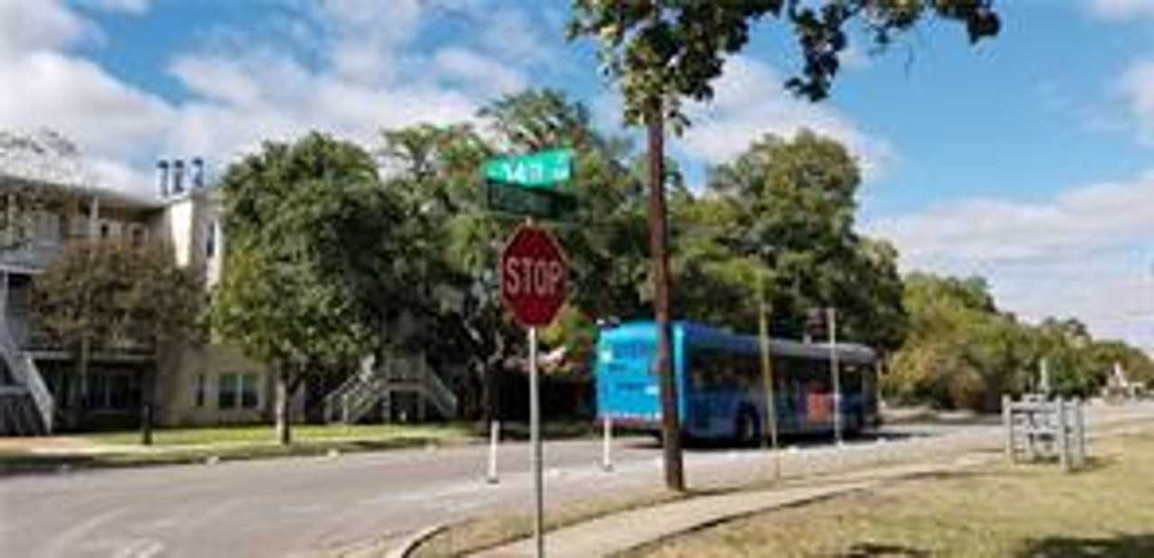 103 E 34th St - Photo 2 of 24