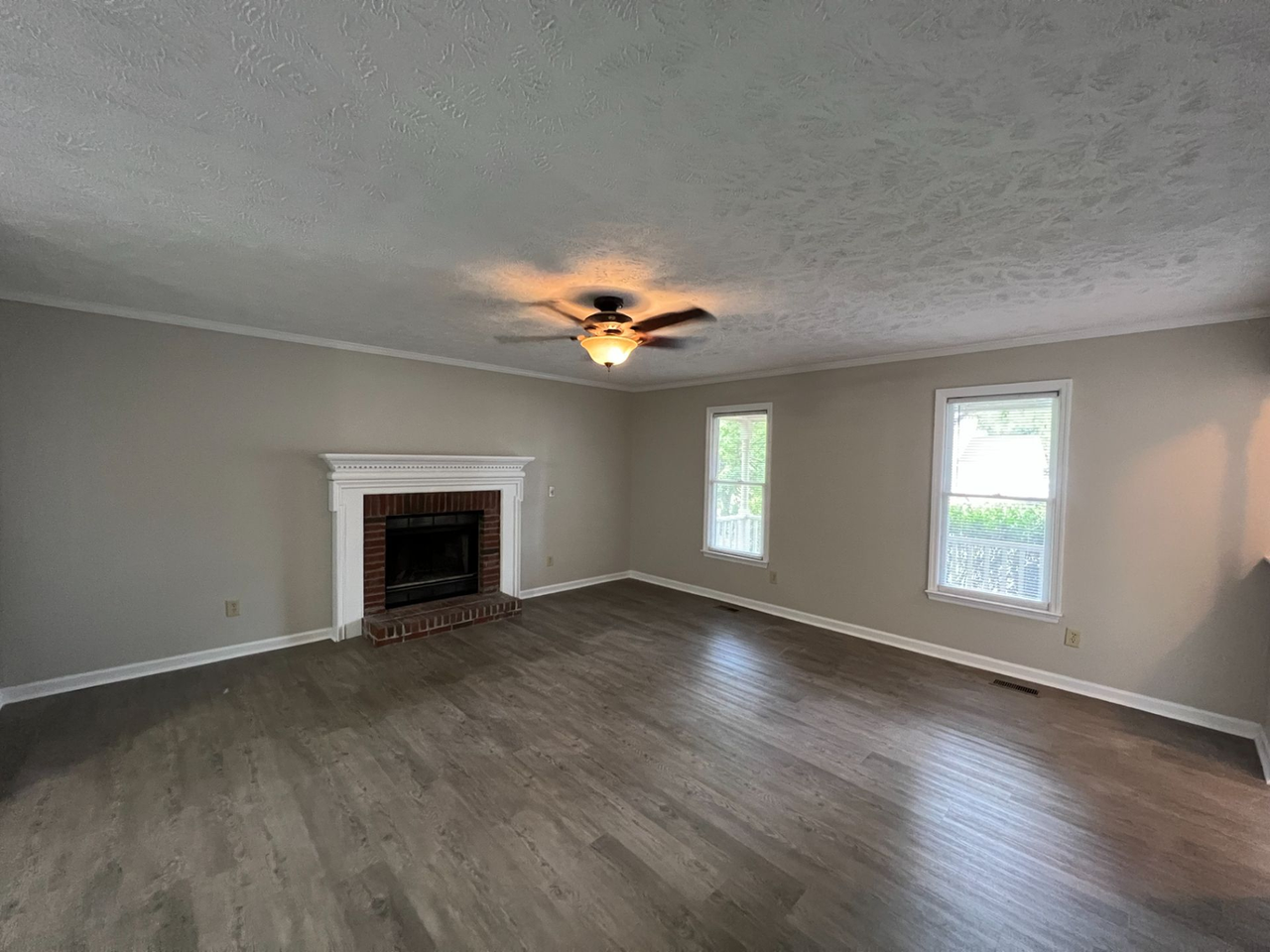 6837 Saint Julian Way - Photo 2 of 12