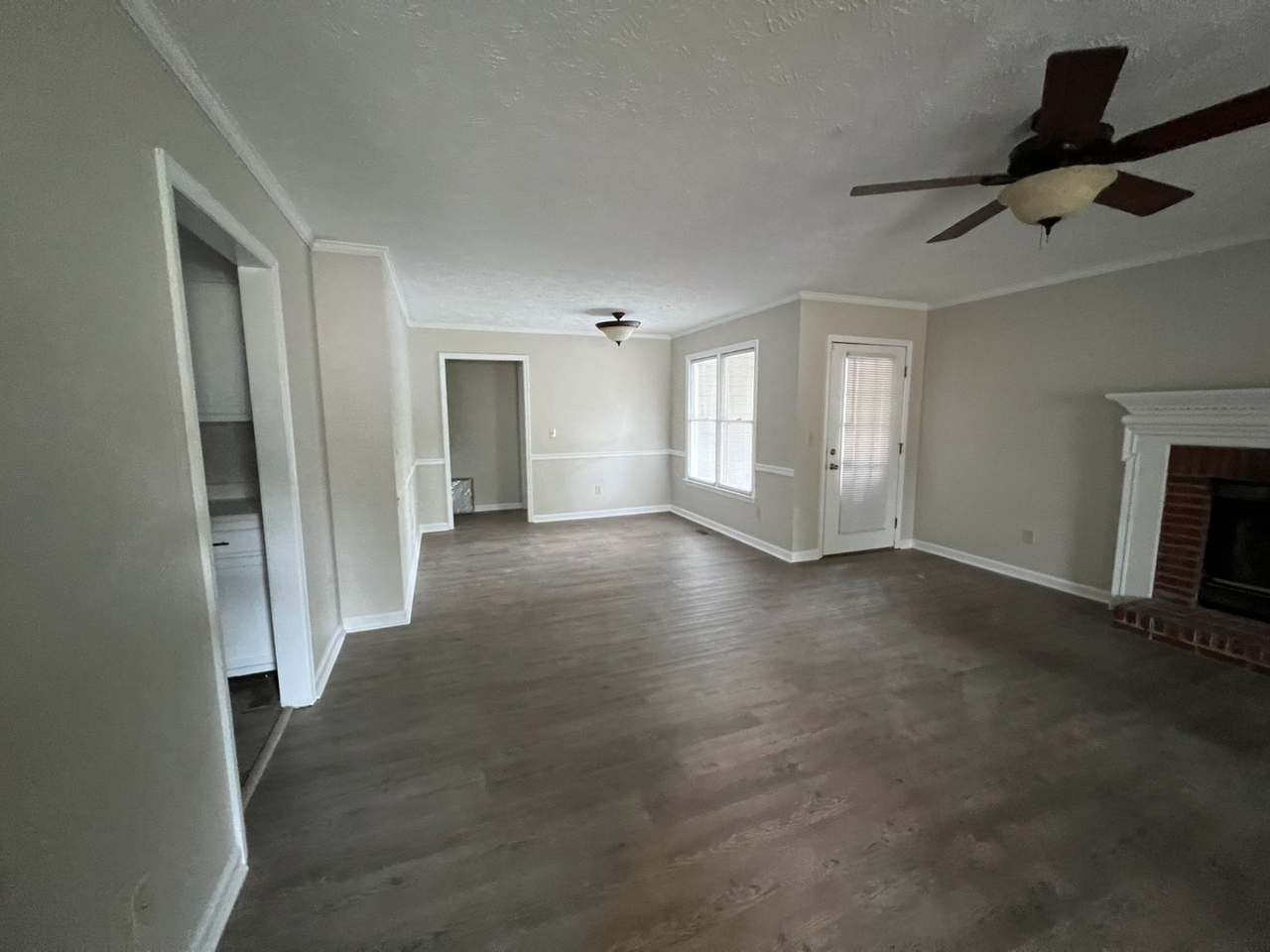 6837 Saint Julian Way - Photo 5 of 12