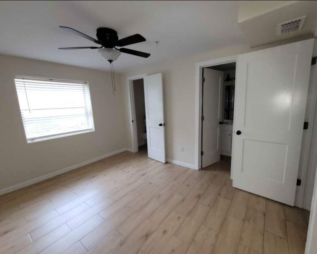 Stone Oak - Photo 3 of 4