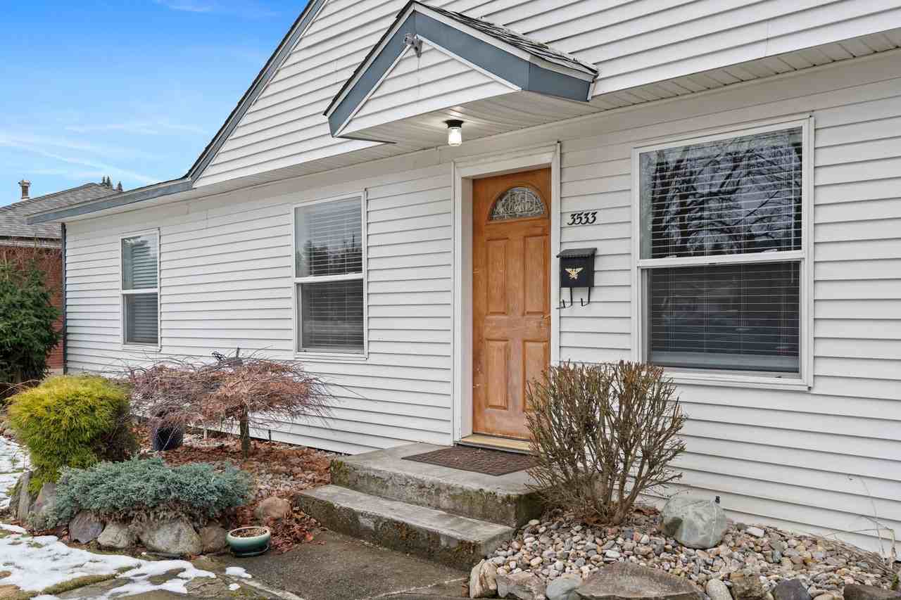 3533 W Heroy Ave - Photo 3 of 39