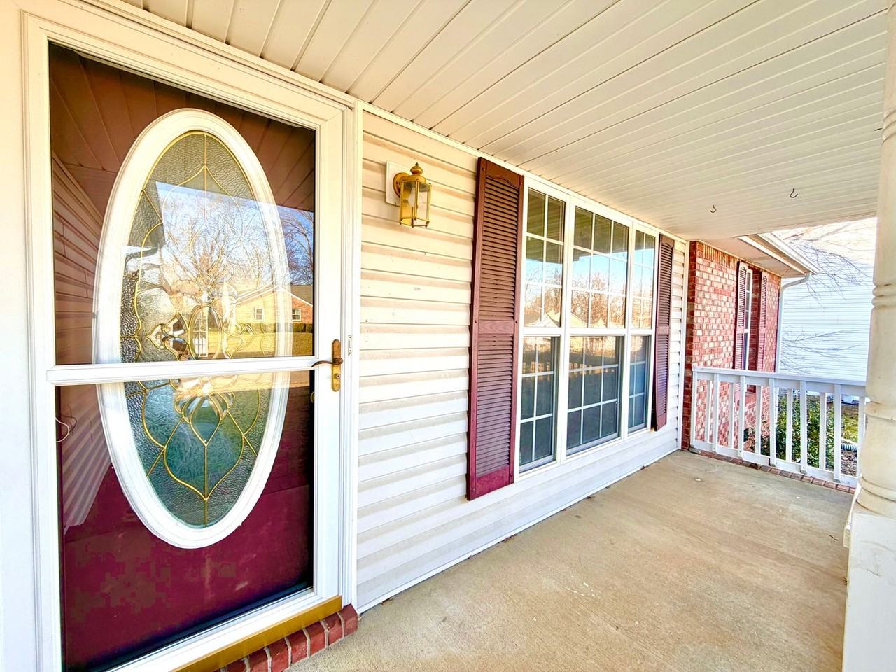 1636 Cedar Springs Cir - Photo 2 of 41