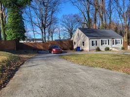 featured image of 3872 Leo St