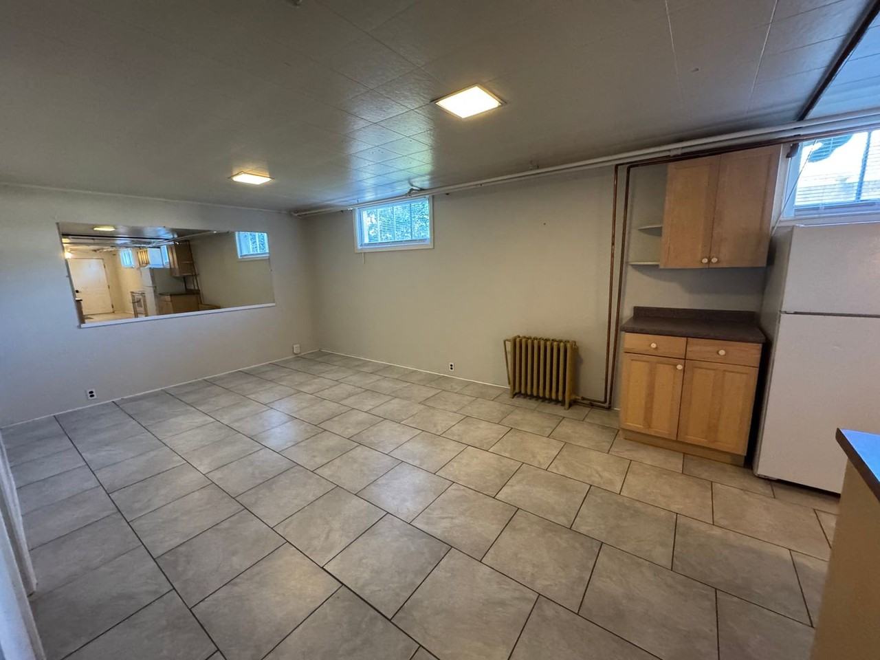 2732 Eldridge Ave - Photo 7 of 15