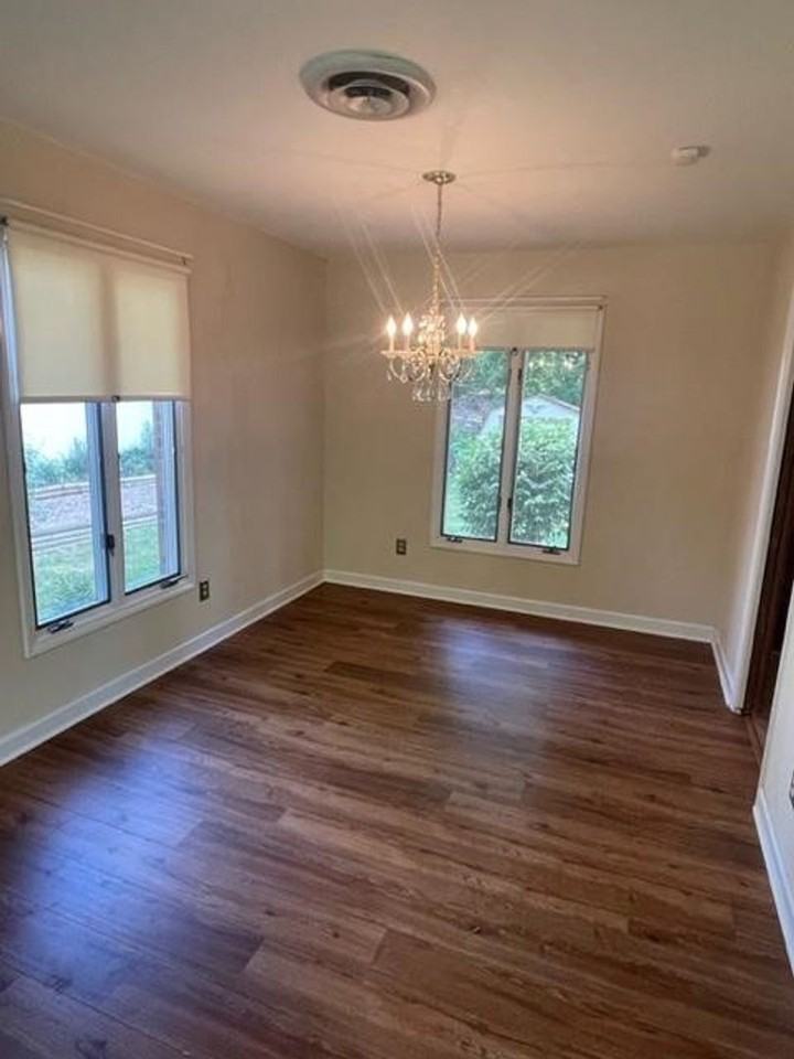 846 Honeysuckle Rd - Photo 6 of 9