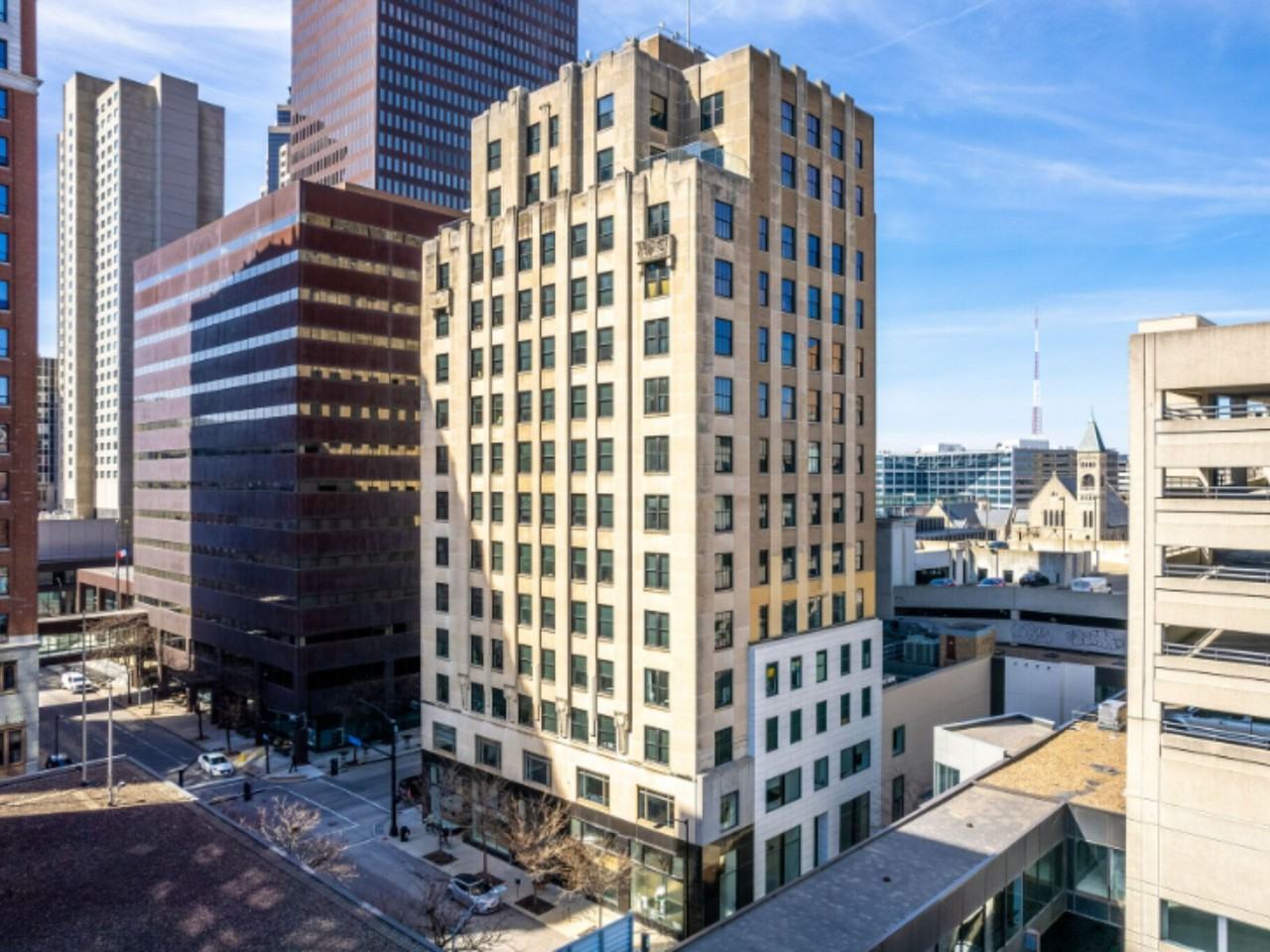 The Des Moines Building - Photo 2 of 13