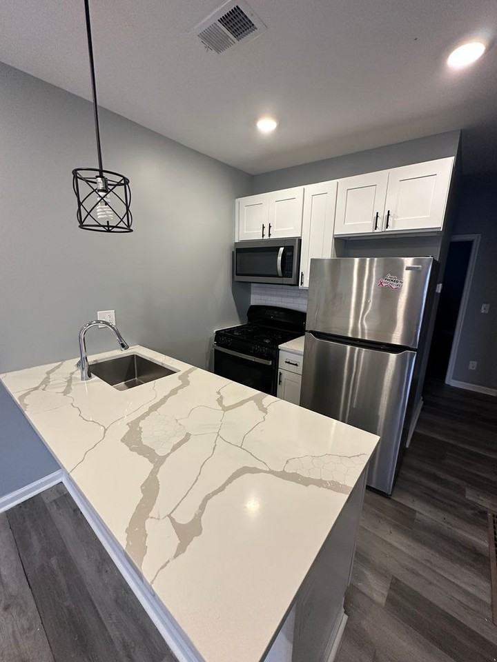 4821 Merion Ave - Photo 4 of 16