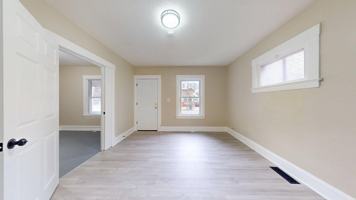 featured image of 3865 W 16th St