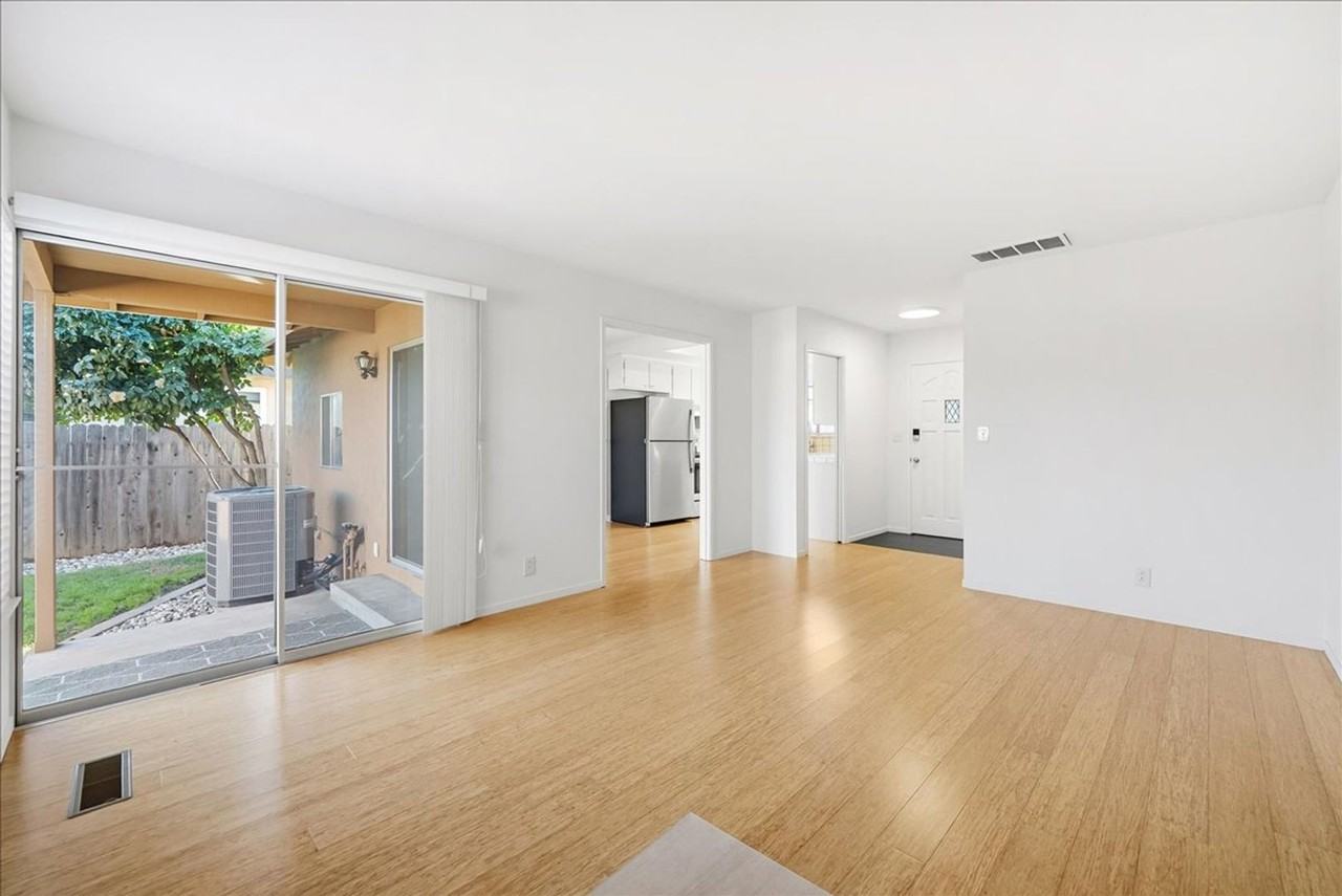 3817 Breuner Ave - Photo 5 of 17