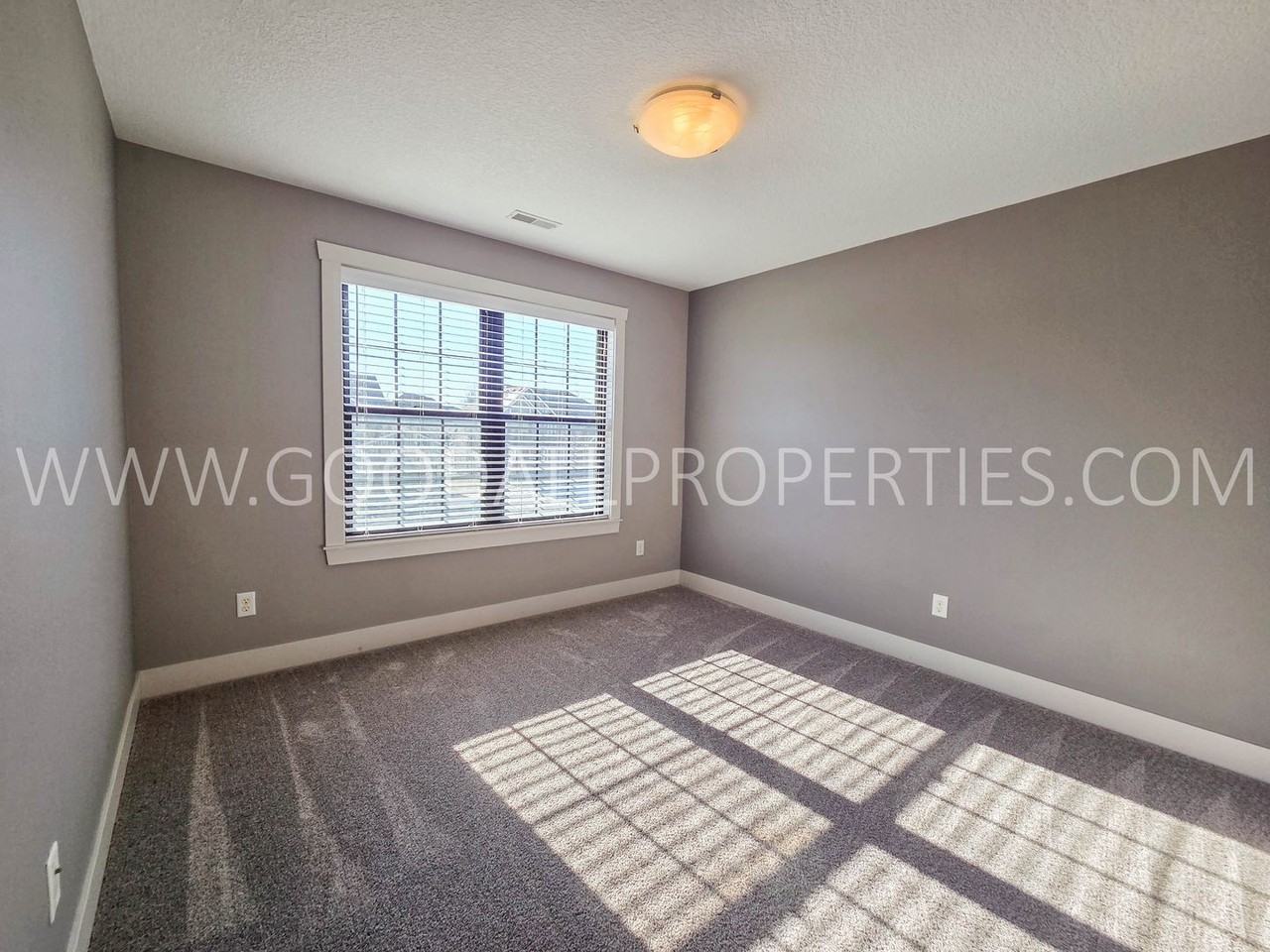 16641 Maple St - Photo 7 of 21