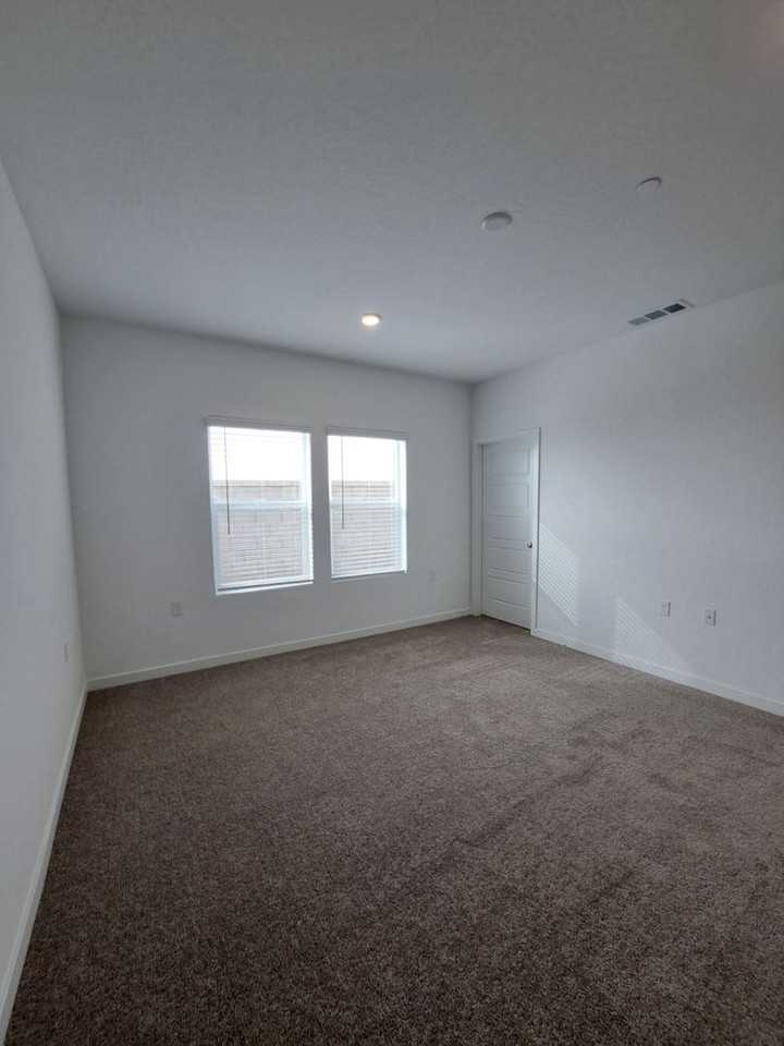 7395 W Donner Ave - Photo 7 of 12