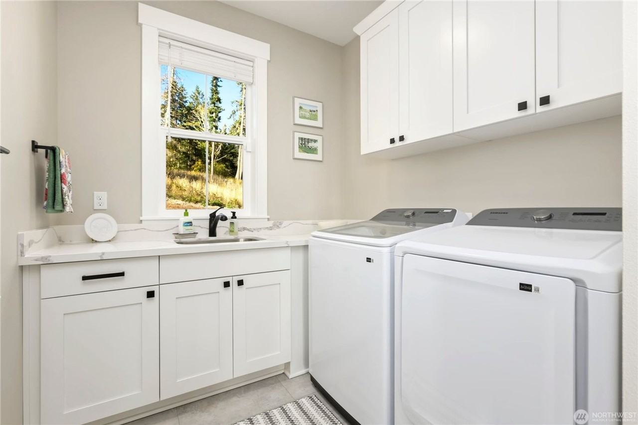 1615 Polnell Rd - Photo 6 of 12