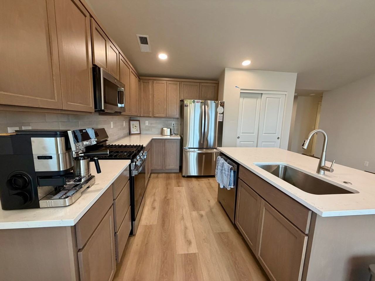 19255 Osane Way - Photo 6 of 11