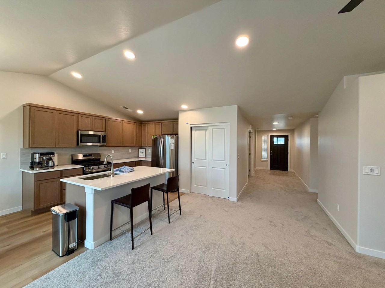 19255 Osane Way - Photo 7 of 11