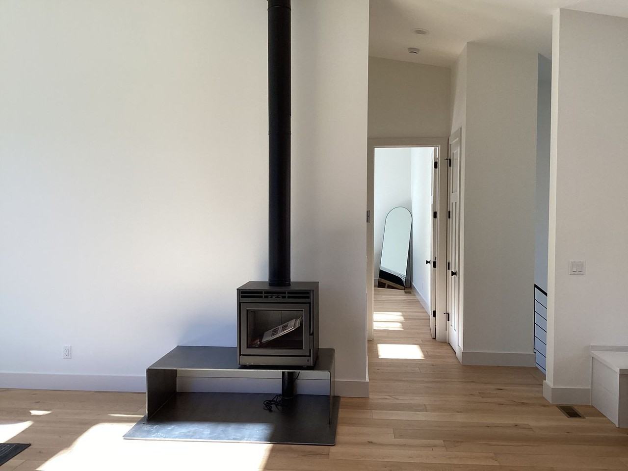 170 Mountain Laurel Ln - Photo 4 of 34