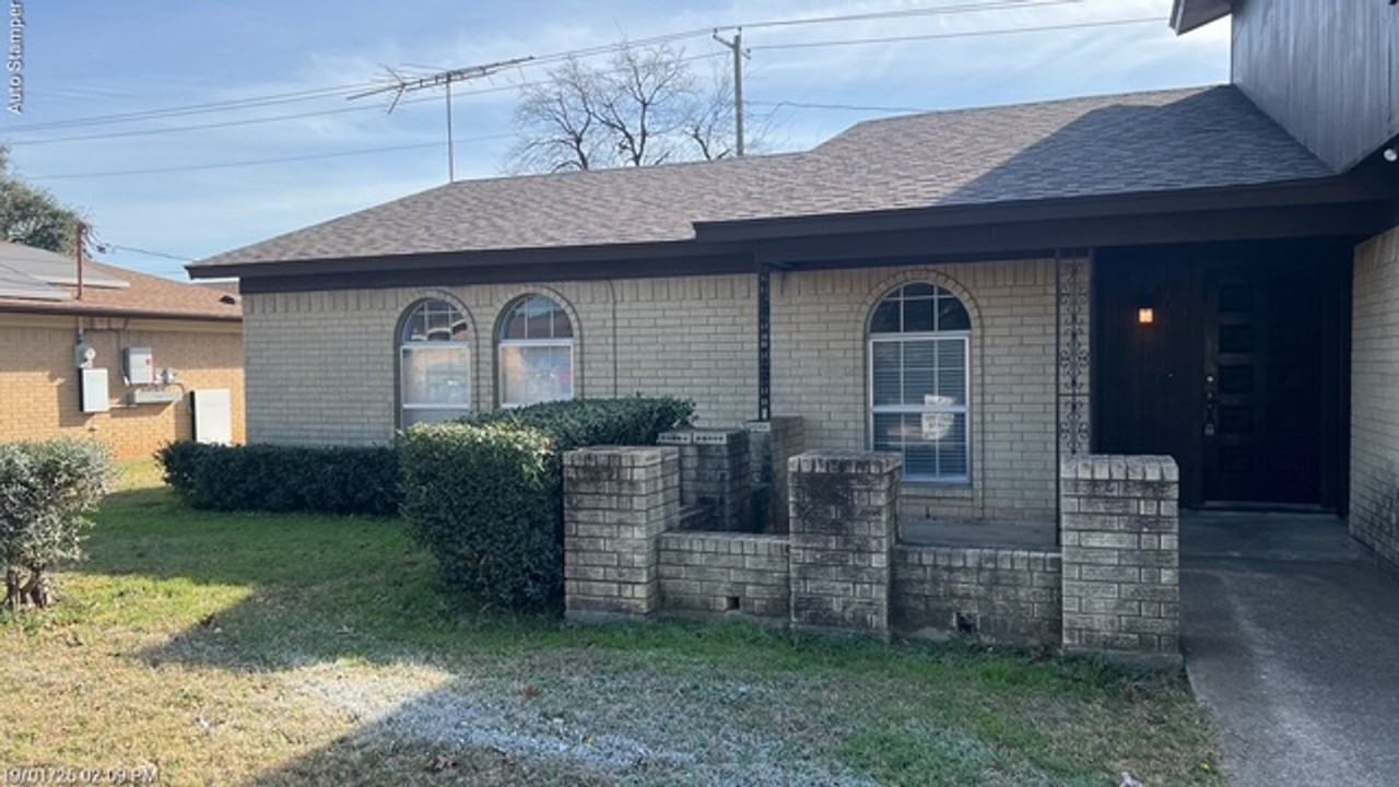 905 Rose St - Photo 2 of 50