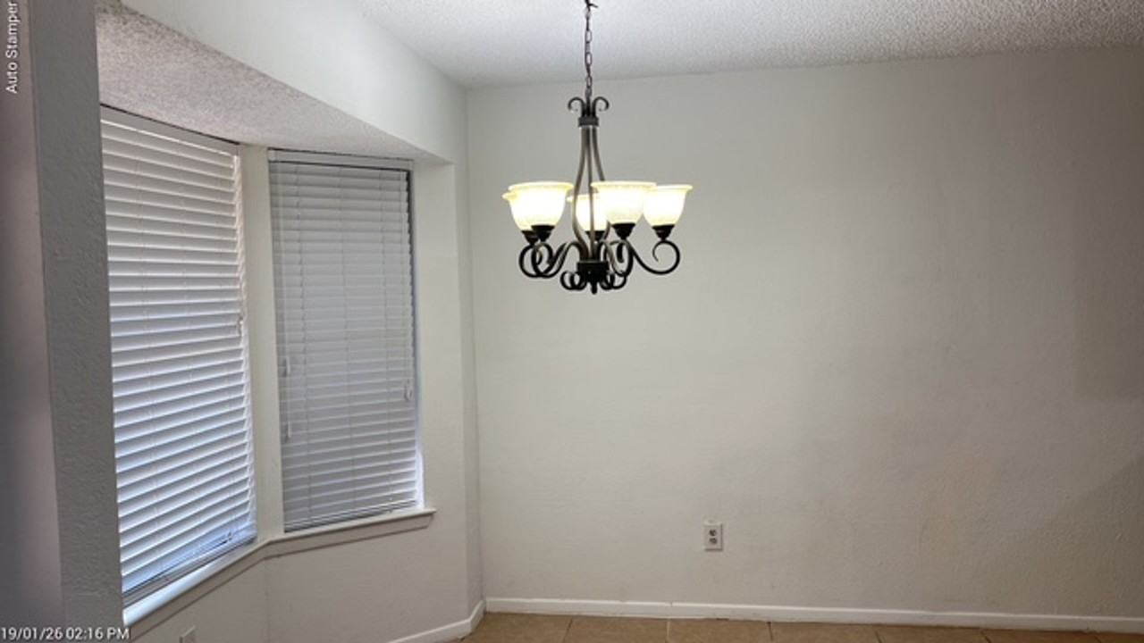 905 Rose St - Photo 7 of 50