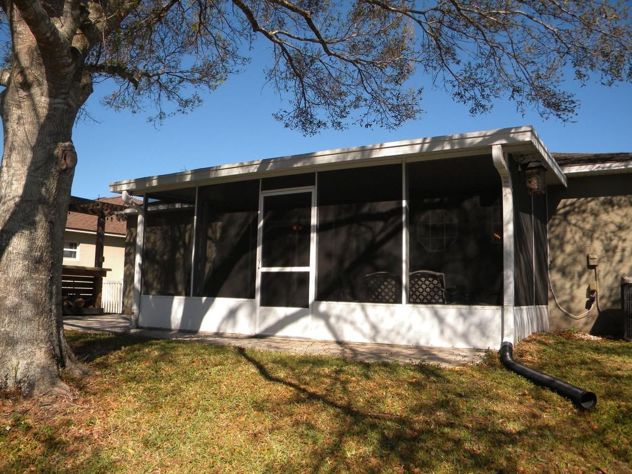 18221 Corner Meadow Cir - Photo 6 of 41