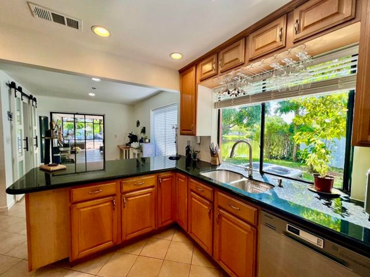 5570 Sw 9th Ct - Photo 5 of 26