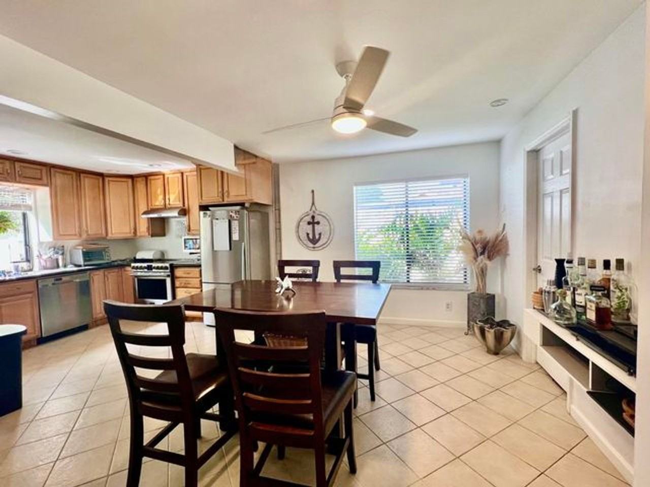 5570 Sw 9th Ct - Photo 7 of 26