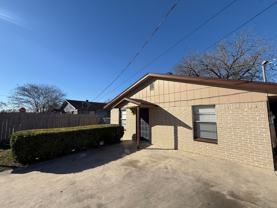 924 Pecan St - Photo 1 of 1