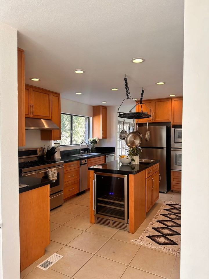 102 Foothill Blvd - Photo 3 of 7