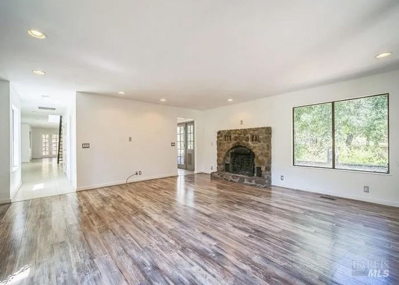 102 Foothill Blvd - Photo 6 of 7