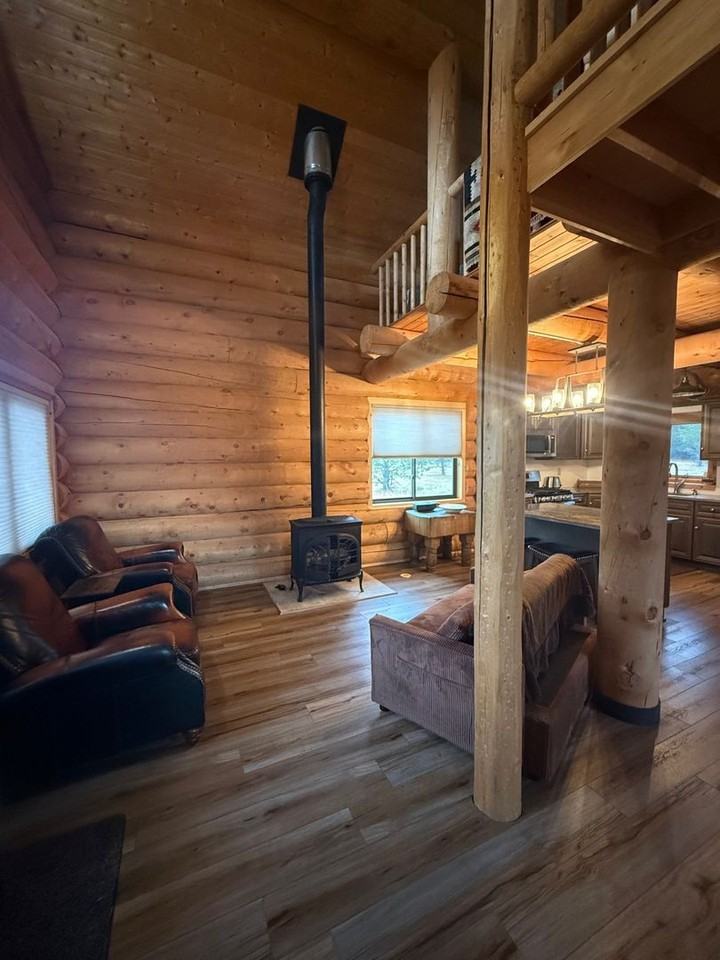 117 Sandy Ln - Photo 3 of 8