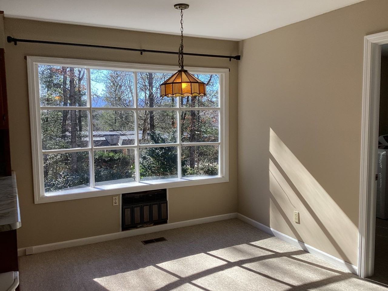 112 Crooked Creek Rd - Photo 3 of 29