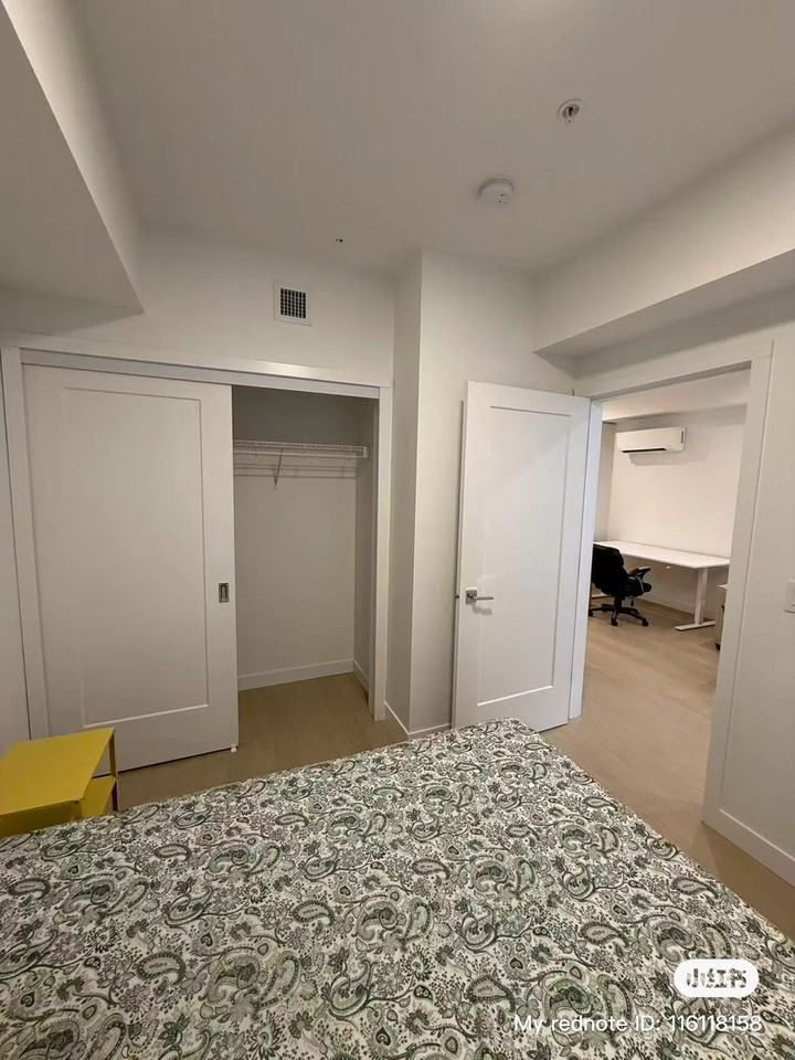 851 W 33rd Ave - Photo 5 of 9