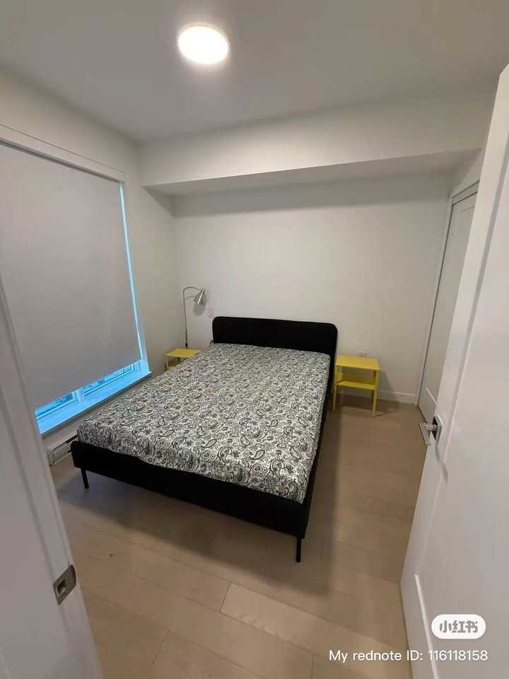 851 W 33rd Ave - Photo 6 of 9