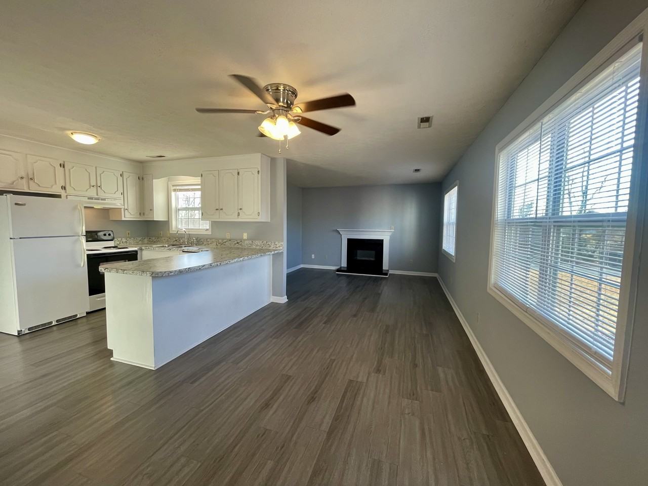 1168 Homestead Garden Ct #8 - Photo 4 of 16