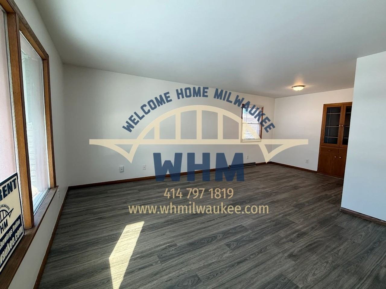 8526 W Appleton Ave - Photo 3 of 13