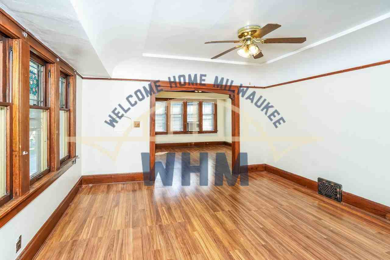 2577 N 52nd St - Photo 4 of 14