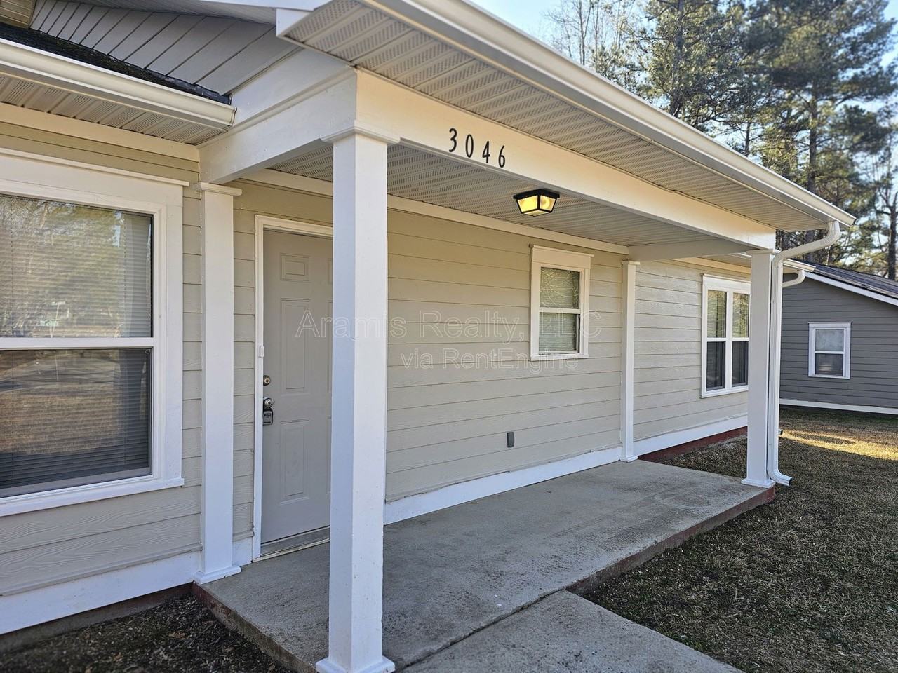 3046 Embry Way Se - Photo 4 of 25