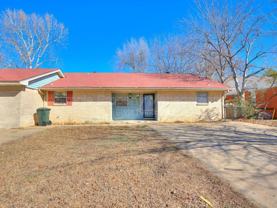 2207 Donna Dr - Photo 1 of 1